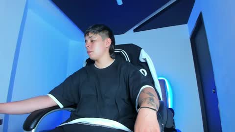 Abby Smith online show from 01/12/25, 05:22