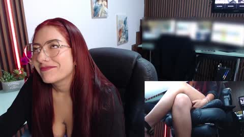 Abby Stones online show from 02/01/25, 06:08