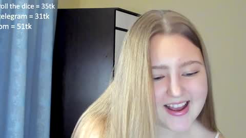 Abby    Stream at Sat  Sun  Mon  Fri online show from 01/12/25, 01:05