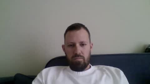 Snapshot of abedreng chatting on 10/29/25, 09:22 abedreng online show from 10/29/25, 09:22