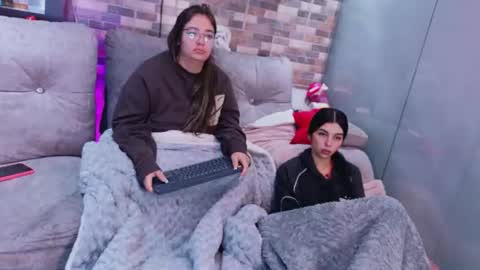 abella_as_ online show from 07/14/26, 10:32