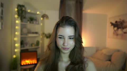 abella_danger_x online show from 12/10/24, 03:33