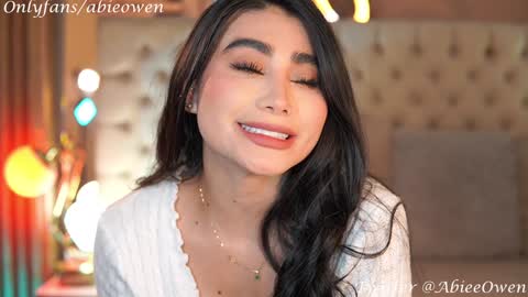 Snapshot of abie_owen chatting on 12/14/24, 11:12 abie_owen online show from 12/14/24, 11:12