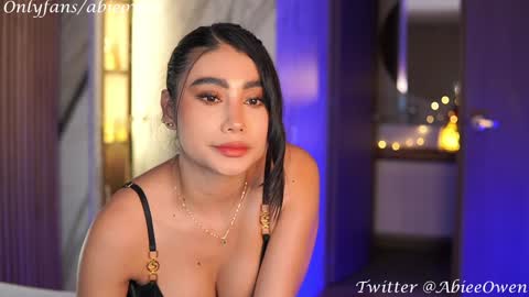 Snapshot of abie_owen chatting on 12/29/24, 12:20 abie_owen online show from 12/29/24, 12:20