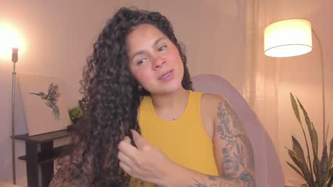 Snapshot of abigaill_13 chatting on 01/20/25, 04:10 Abigail online show from 01/20/25, 04:10