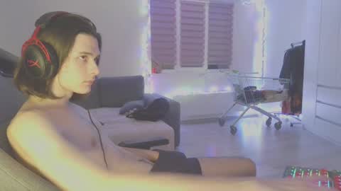 hi  cum in pvt noi extra tip online show from 12/12/24, 12:55