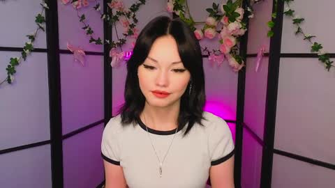Lily online show from 05/10/26, 12:21