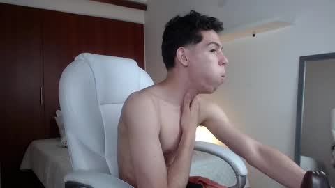 Ig ronnyabrahan   online show from 03/07/25, 02:36