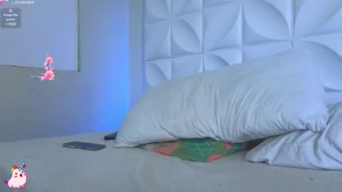 Abril  online show from 02/20/25, 03:19