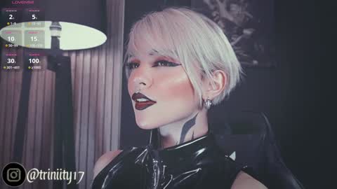 Snapshot of abril__colen chatting on 12/26/24, 04:36 April online show from 12/26/24, 04:36