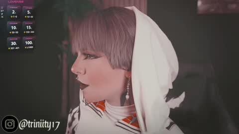 Snapshot of abril__colen chatting on 02/20/25, 05:29 April online show from 02/20/25, 05:29