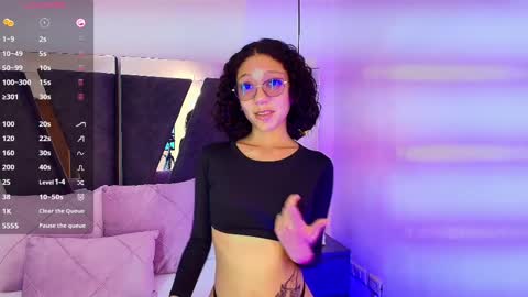  Abril  online show from 02/17/25, 07:53