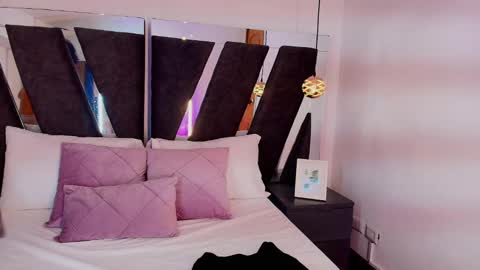  Abril  online show from 03/07/25, 12:04