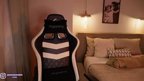 My name is Alexa. Please say hello I like to chat with you. If you have requests please use tip online show from 04/01/26, 12:22