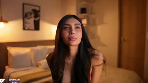Snapshot of abril_w18 chatting on 07/15/26, 09:20 My name is Alexa. Please say hello I like to chat with you. If you have requests please use tip online show from 07/15/26, 09:20