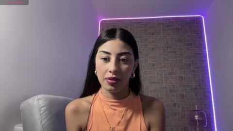 abrilsantosxo online show from 01/13/26, 02:22