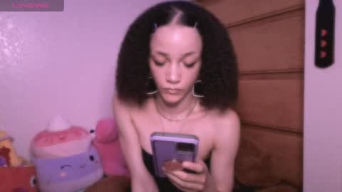 Peach online show from 04/15/26, 03:46