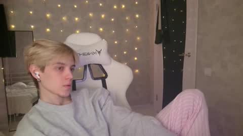 Nick online show from 02/02/26, 12:26