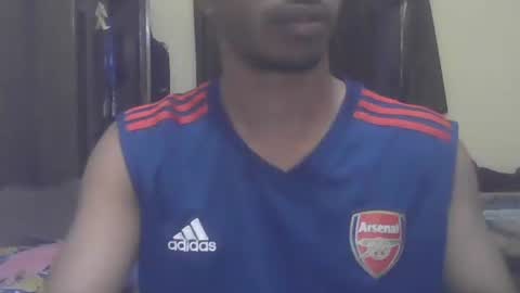 Snapshot of abusaada20 chatting on 01/03/25, 03:55 Thefitguy online show from 01/03/25, 03:55