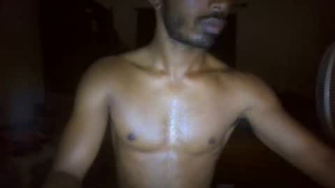 Snapshot of abusaada20 chatting on 09/29/25, 02:44 Thefitguy online show from 09/29/25, 02:44