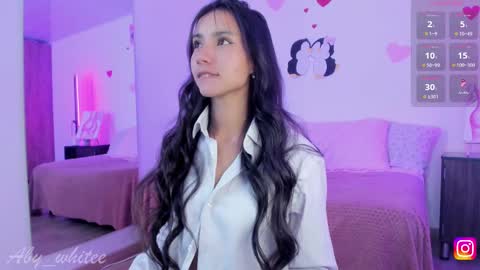 Snapshot of aby_whitee chatting on 02/20/25, 05:55 Aby online show from 02/20/25, 05:55