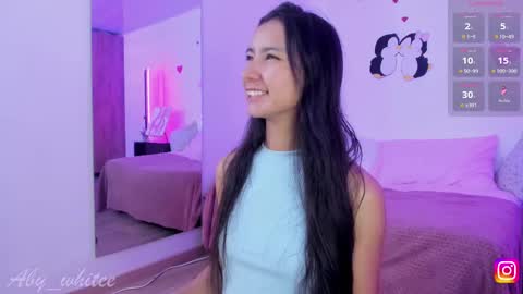 Snapshot of aby_whitee chatting on 03/01/25, 03:21 Aby online show from 03/01/25, 03:21