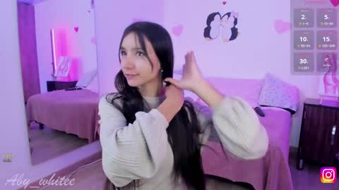 Snapshot of aby_whitee chatting on 03/04/25, 05:21 Aby online show from 03/04/25, 05:21