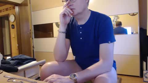 Snapshot of ach471 chatting on 01/29/25, 07:36 ach471 online show from 01/29/25, 07:36