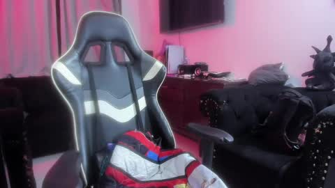 Alice online show from 04/15/26, 03:24