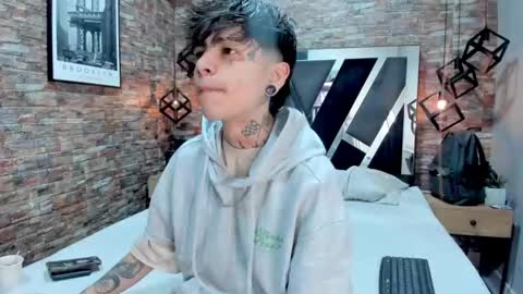 Acid Milo online show from 12/16/24, 12:49