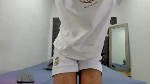 ada_brooke online show from 11/23/25, 12:05