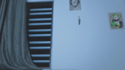  Isa  online show from 02/15/26, 04:09