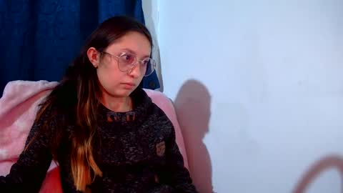 Ada naugthy28 online show from 09/25/25, 12:03