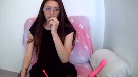 Ada naugthy28 online show from 02/25/26, 03:21