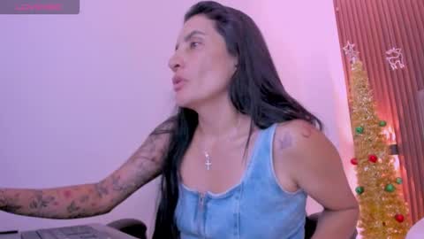 ada oconnor x   ..flaca..bella online show from 12/22/25, 05:32