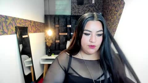 ADA TAYLOR online show from 05/06/26, 12:21