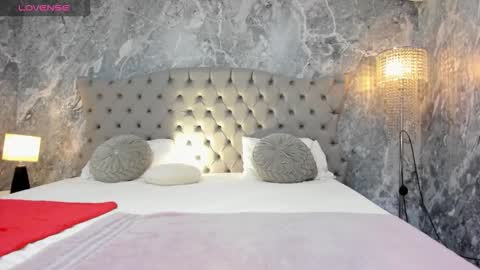 ada_turner online show from 11/23/25, 06:41