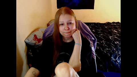 Snapshot of adagretta chatting on 02/12/25, 07:34 adagretta online show from 02/12/25, 07:34