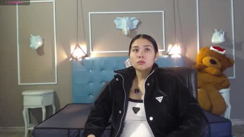 Adaira online show from 12/04/25, 04:55