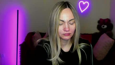 Adalina online show from 04/08/26, 06:30