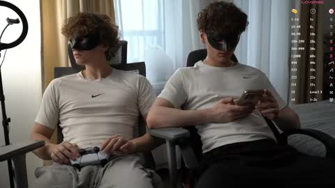 Adam online show from 04/23/26, 01:02