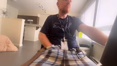 Submissive ginger online show from 06/25/26, 12:21