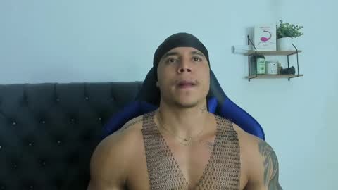 adam boss online show from 04/16/26, 08:26