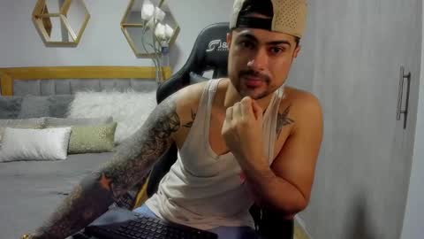 adam clarke online show from 01/04/25, 04:44