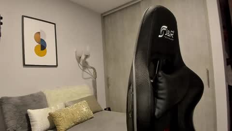 adam clarke online show from 02/08/25, 09:13