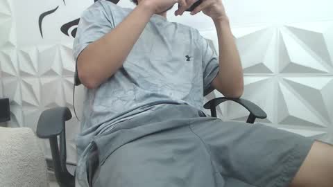 adam_evehotroom online show from 01/25/25, 10:50