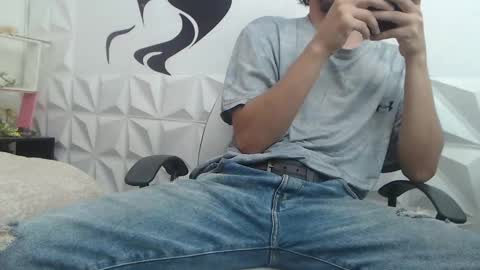 adam_evehotroom online show from 02/06/25, 09:49