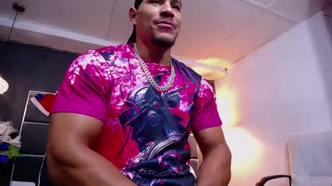 adam_fit19cm online show from 12/03/25, 01:53