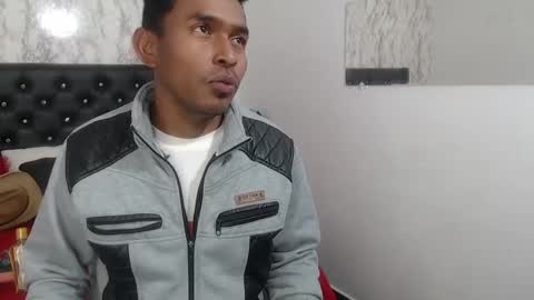 adam_morgan2 online show from 09/18/25, 03:52