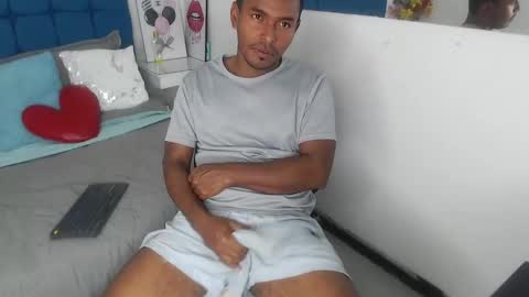 adam_morgan2 online show from 11/13/25, 02:38